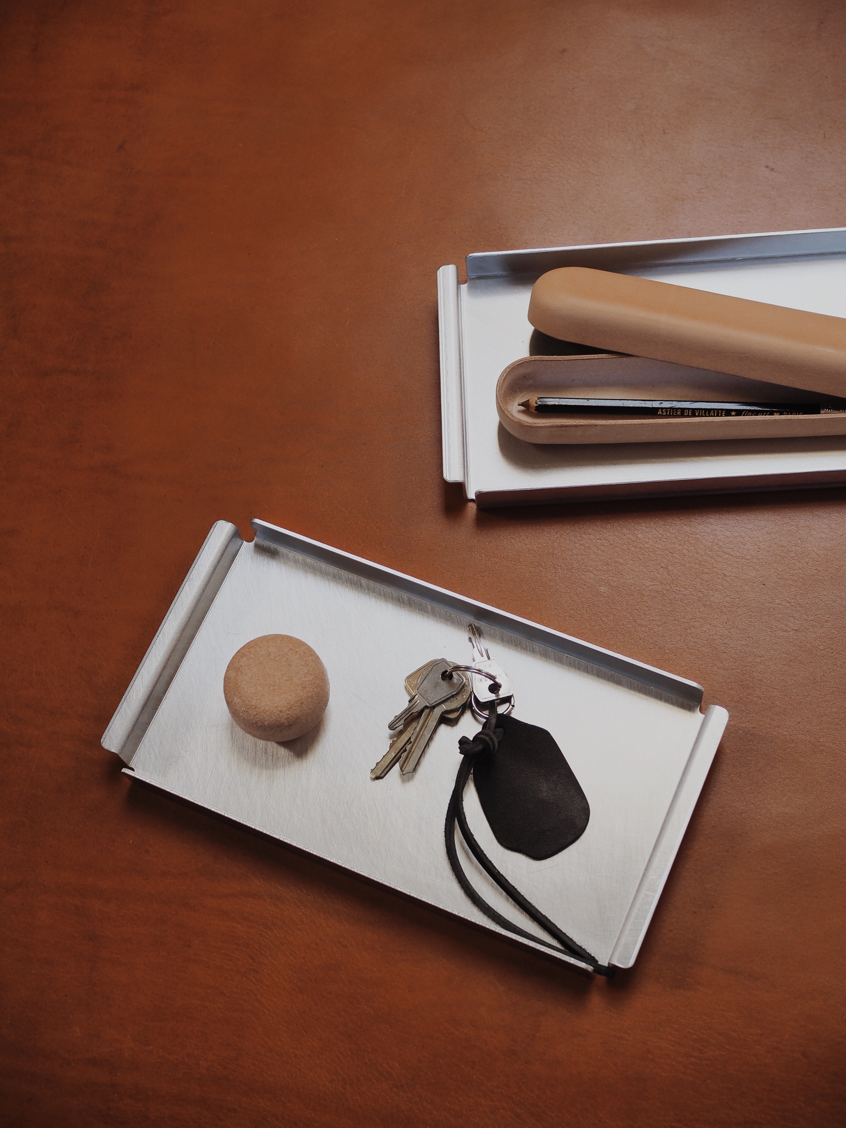 Håndlavet Stålbakke fra SVEND