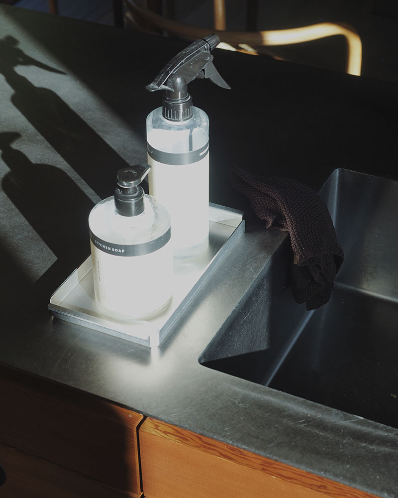 Stålbakke fra SVEND